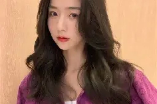 顶流女星红毯互撕太刺激！站位暗战+造型翻车现场曝光内娱潜规则被扒