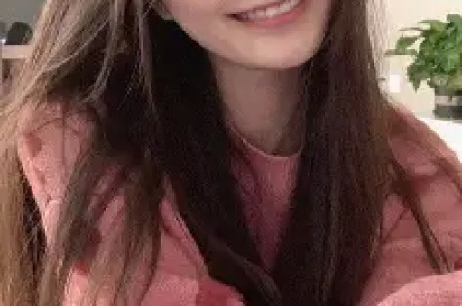 女子发连续剧式视频寻恩人：涉嫌造假 剧本炒作引争议