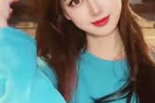 某顶流明星深夜被拍与神秘女子共进晚餐疑似新恋情曝光！