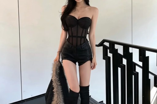 布兰妮回忆录：为前男友堕胎却被诬陷出轨被父亲反复身体羞辱
